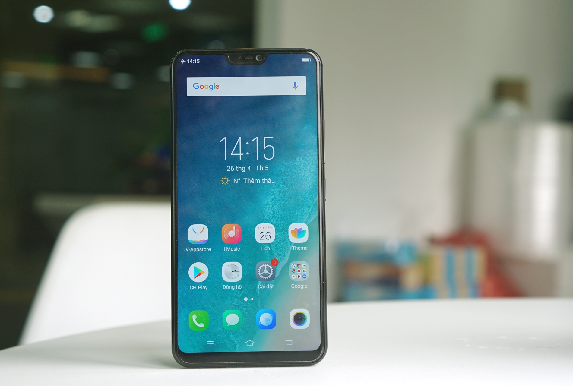 Danh gia Vivo V9 anh 1