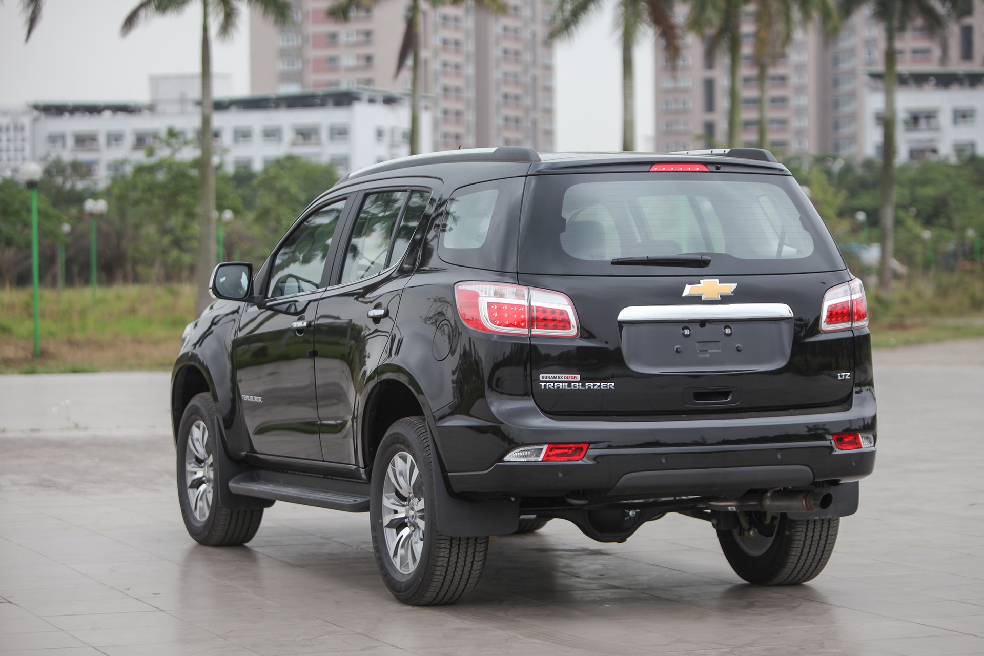 Anh thuc te Chevrolet Trailblazer anh 2