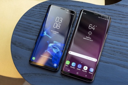 Nhieu dien thoai bom tan giam gia manh dip le 30/4 hinh anh