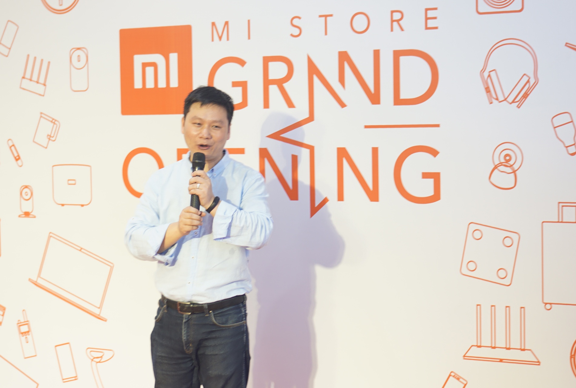 Mi Store dau tien o Ha Noi anh 7