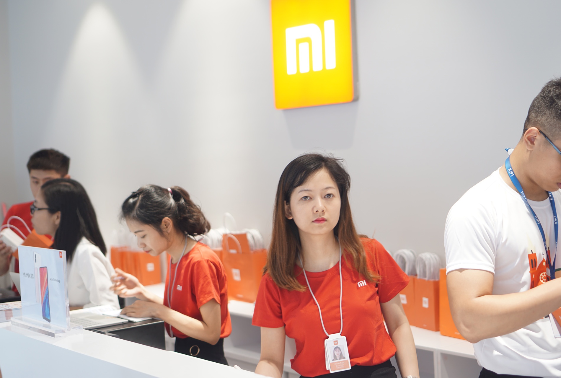 Mi Store dau tien o Ha Noi anh 2