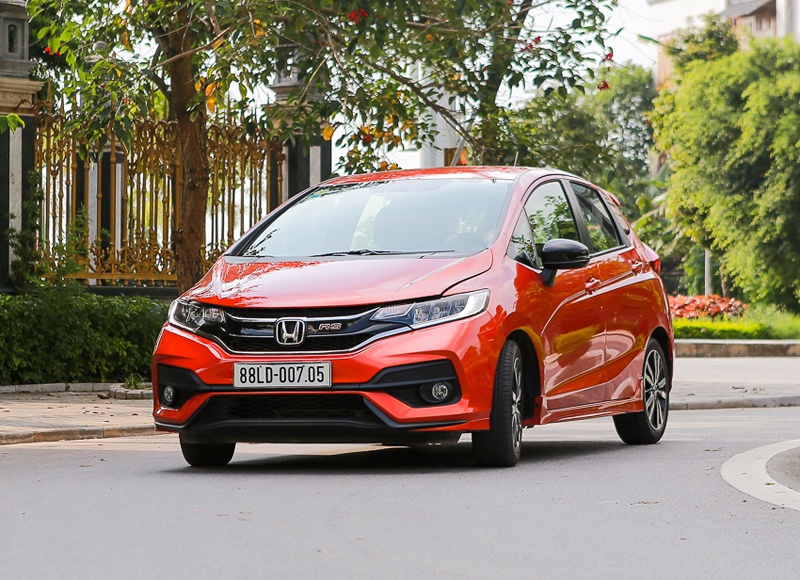 Cam nhan Honda Jazz: Xe nhap nho gon cho phu nu hinh anh