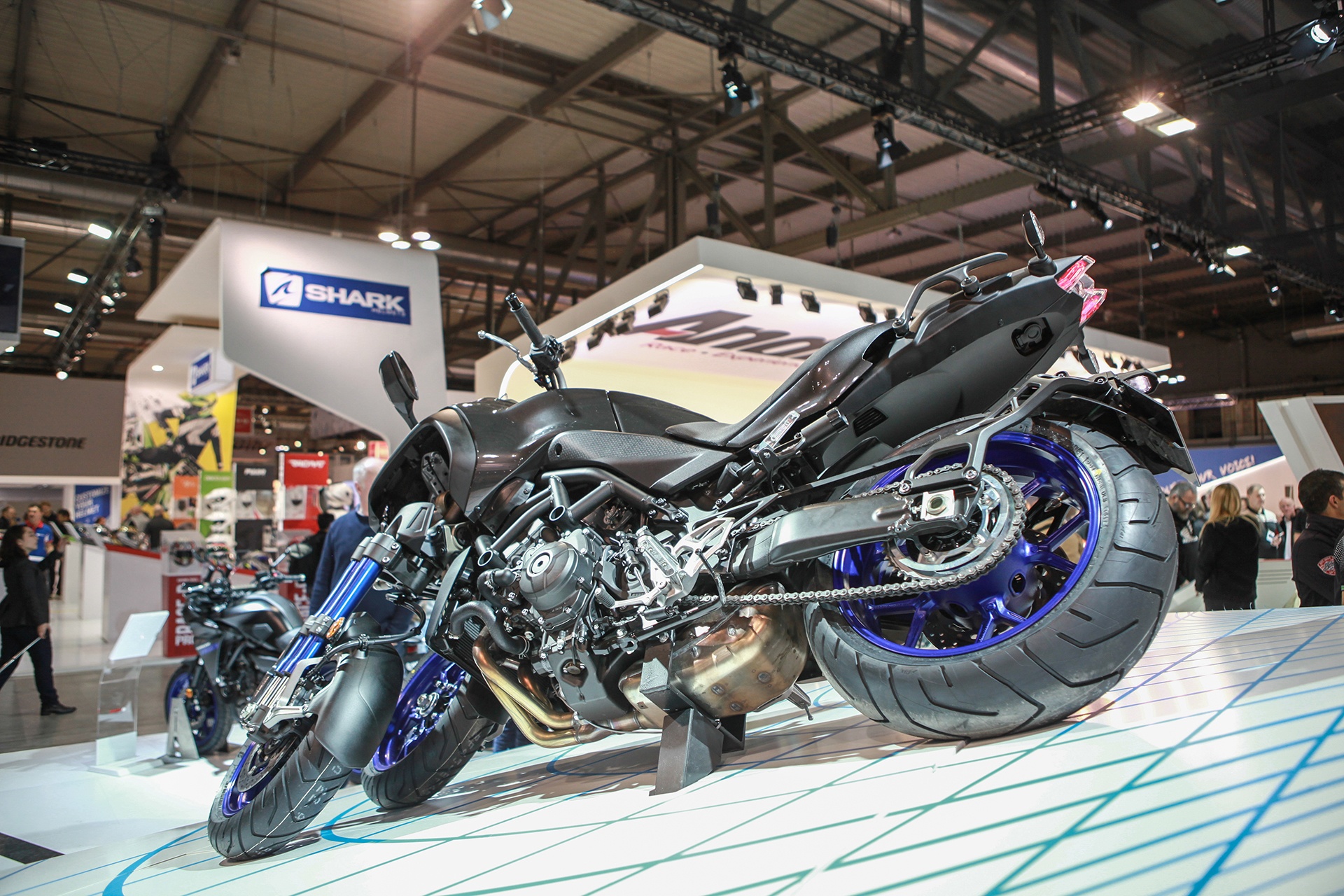 Yamaha Niken gia bao nhieu anh 1