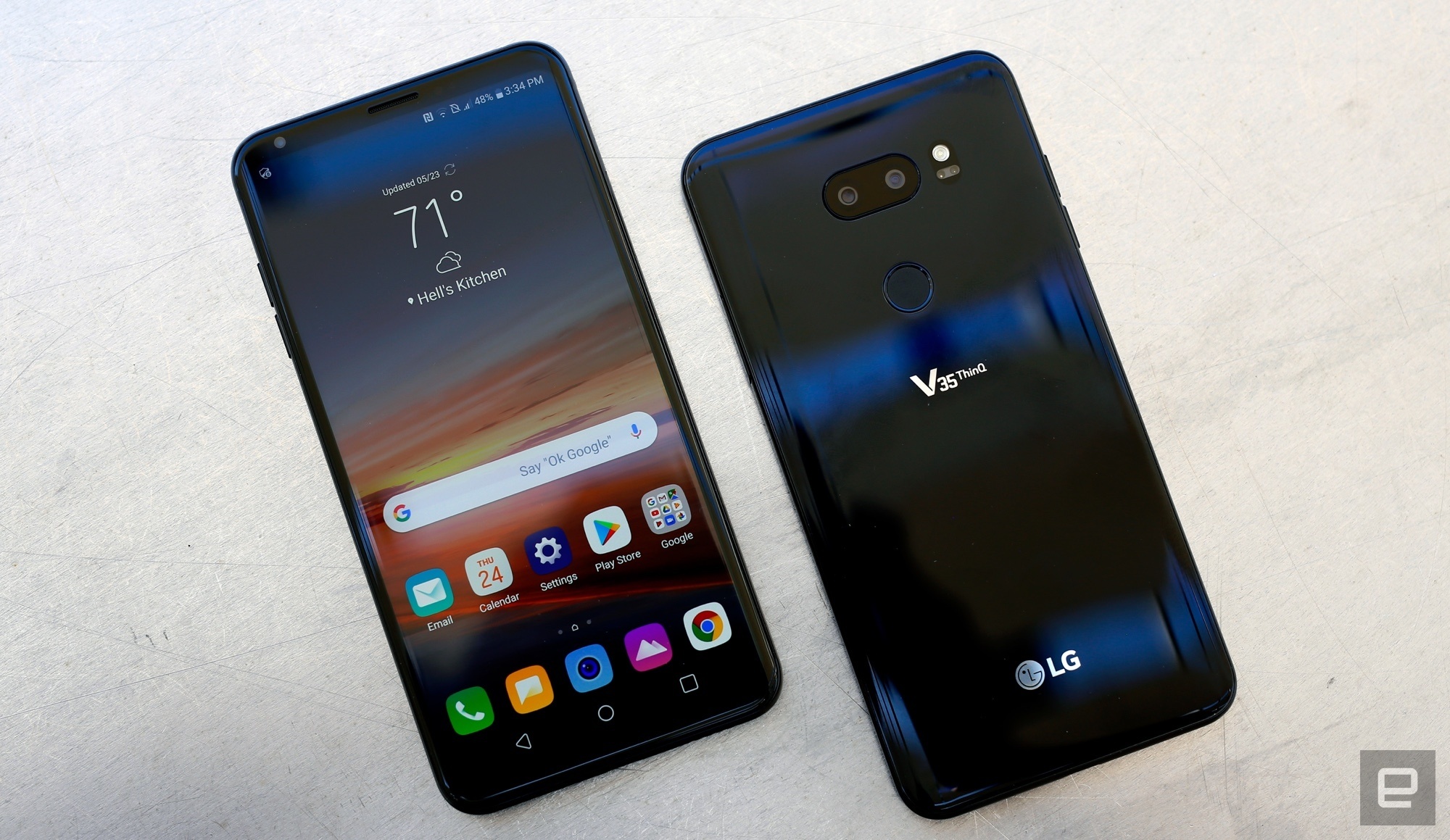 LG tung smartphone cao cap thu 3 trong 3 thang hinh anh