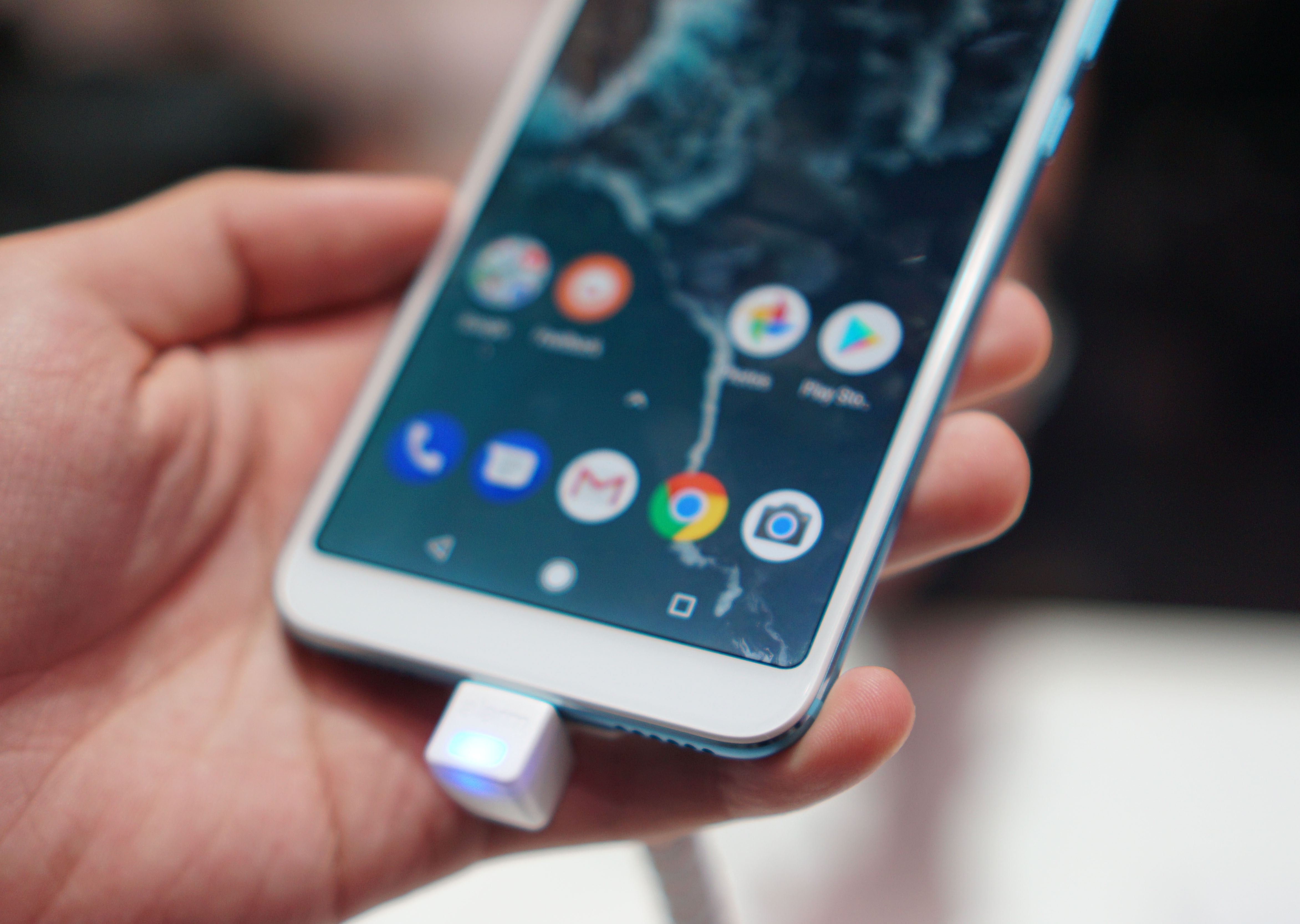 Trai nghiem Xiaomi Mi A2 anh 7