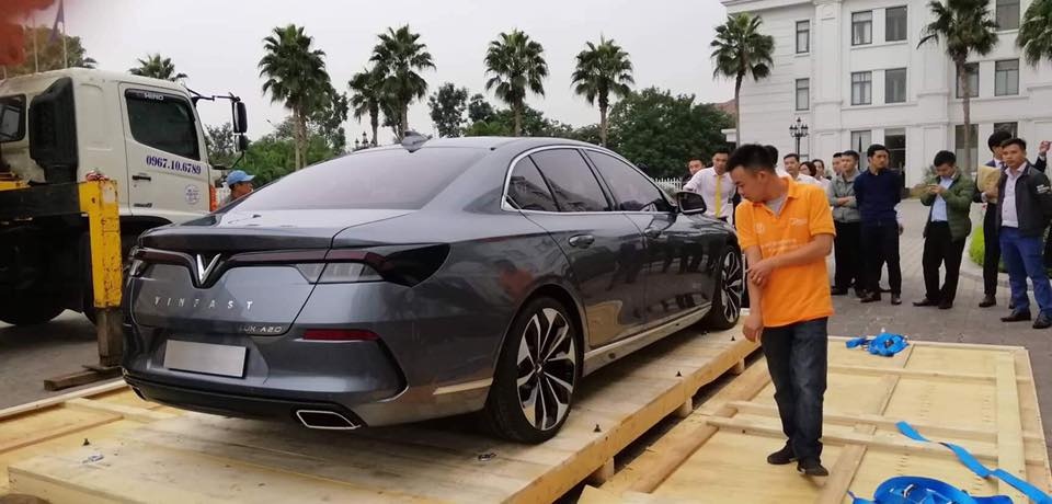 Lux A2.0 về Việt Nam ảnh 1 Lux A2.0 ve Viet Nam anh 1