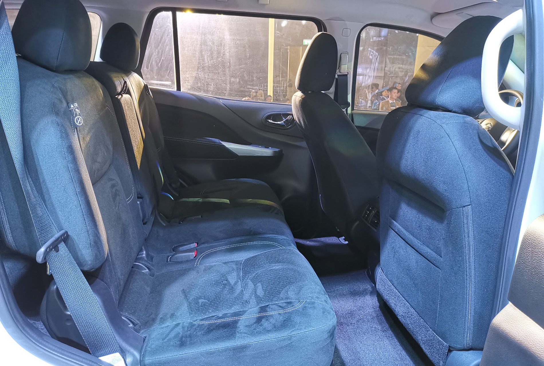 Nissan Terra giá bao nhiêu ảnh 9 Nissan Terra gia bao nhieu anh 9