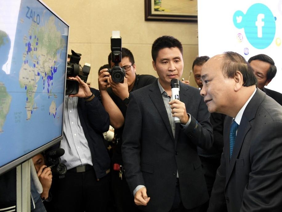 Thu tuong trai nghiem cong nghe so made in Viet Nam hinh anh