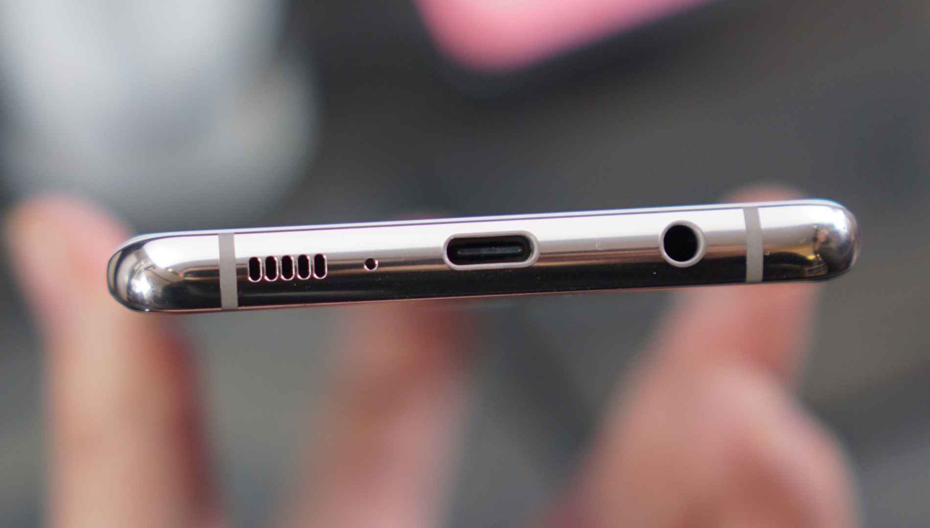 anh Galaxy S10 va S10+ anh 6