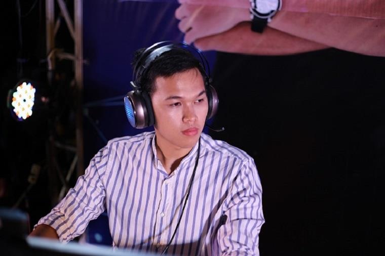 Chim Se Di Nang roi cong ty gan bo 10 nam, lap clan rieng hinh anh