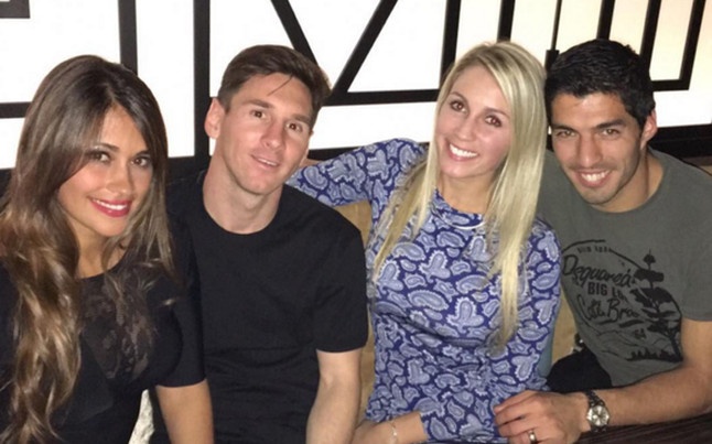 Messi và Suarez rất thân với nhau ngoài đời.