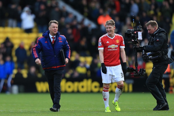 Schweinsteiger hiểu triết lý mà Van Gaal xây dựng. Ảnh: Getty Images.
