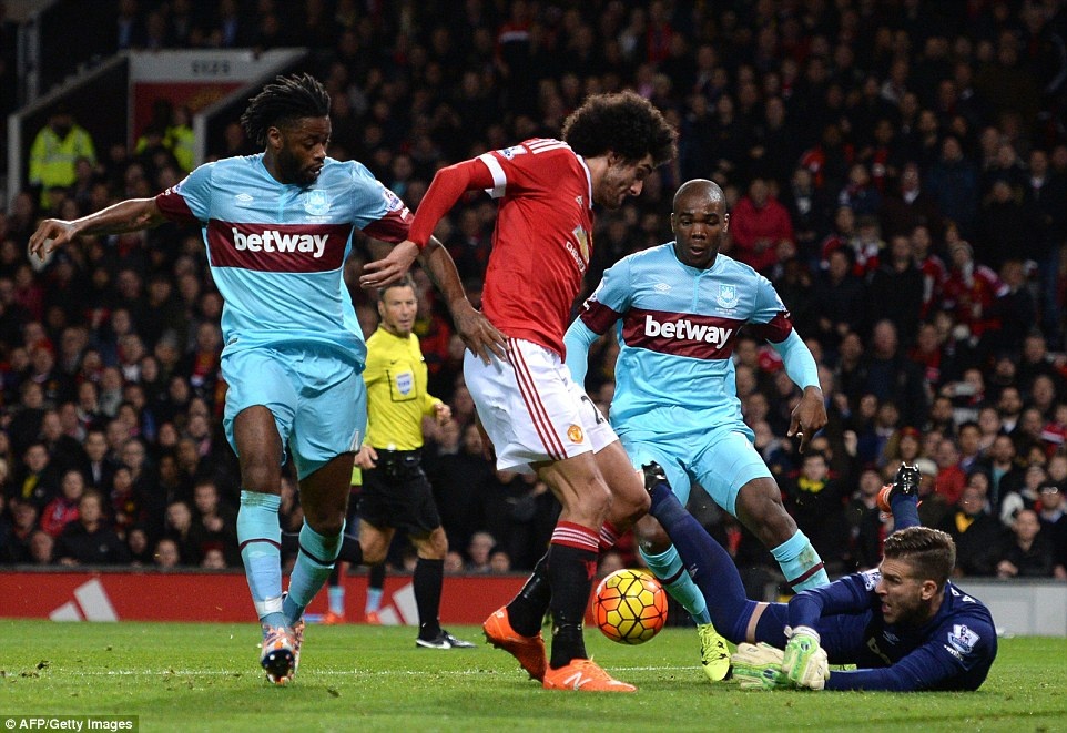 MU không tạo ra cho NHM thứ bóng đá sôi nổi như họ mong muốn. Ảnh: Getty Images.