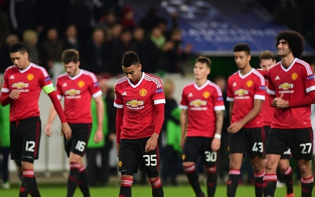 Các cầu thủ MU thua trận vì phòng thay đồ quá nóng?