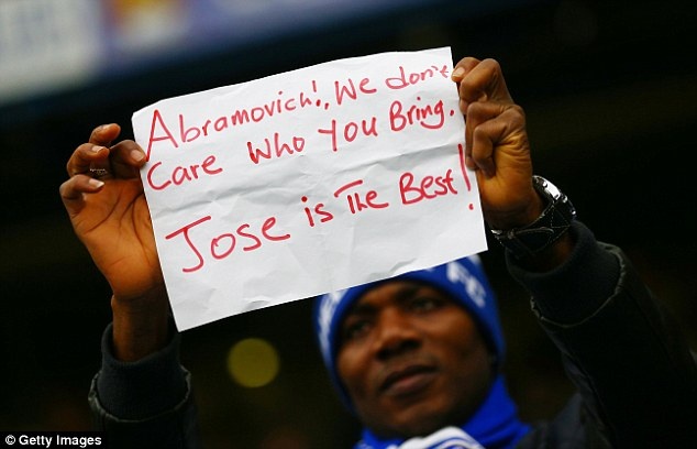 Khán giả vẫn dành tình cảm cho Jose Mourinho.