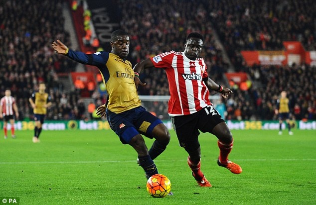 Victor Wanyama gieo sầu lên tham vọng của Arsenal. Ảnh: PA.