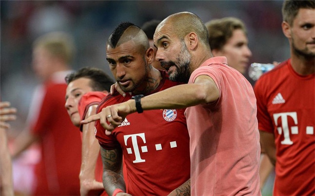 Ven man nguyen nhan Guardiola chia tay Bayern Munich hinh anh