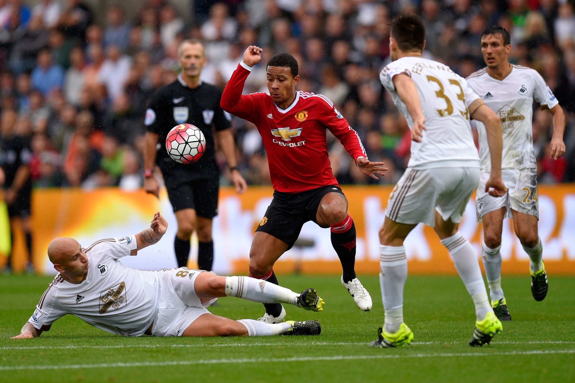 Louis van Gaal truoc cuoc xam lang cua 'binh doan ma quy' hinh anh