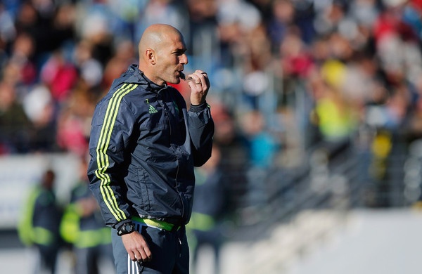 He lo cong thuc van hanh Real cua Zidane hinh anh