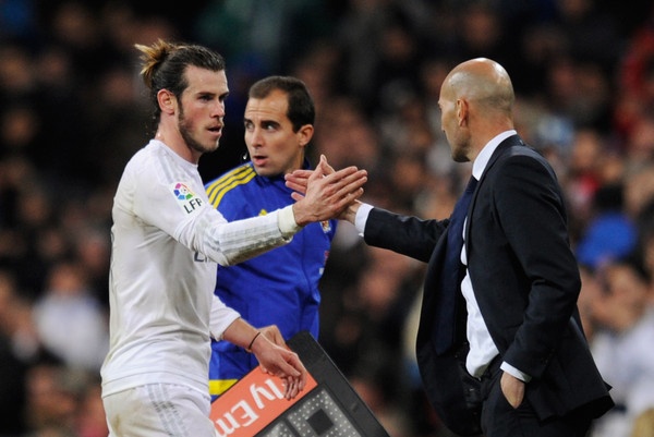 Gareth Bale that su bat den xanh cho MU? hinh anh