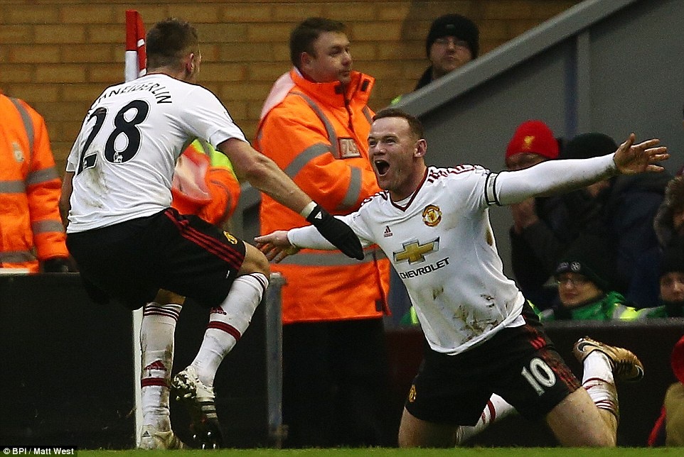 MU thang Liverpool: Da hay khong bang an may hinh anh