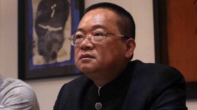 Hang xom cua Barca sap bi ty phu Trung Quoc thau tom hinh anh