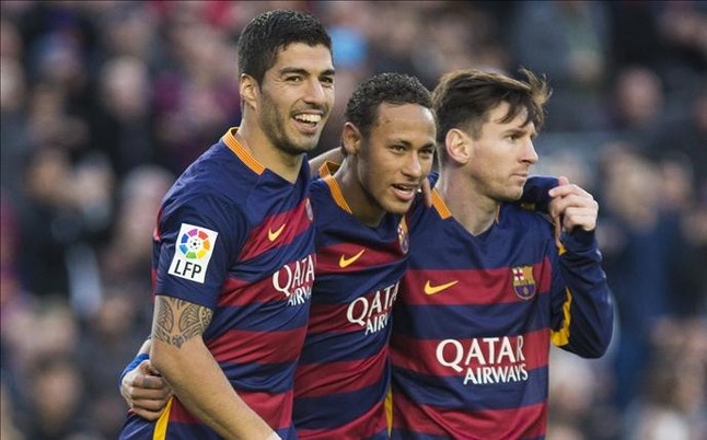 Barcelona da vuon toi su hoan hao? hinh anh