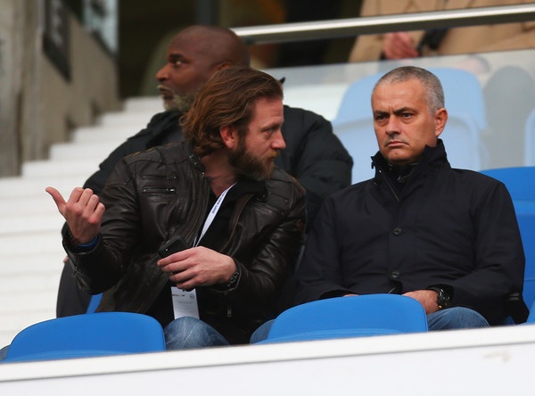 Lo dien muc tieu dau tien cua Mourinho o MU hinh anh