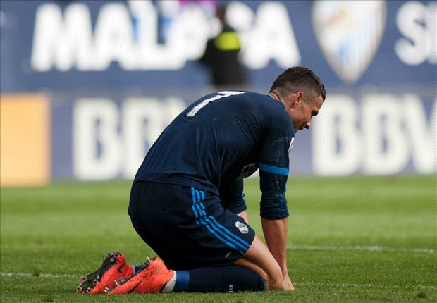 La Liga: Thanh Madrid dang cup cho Barcelona hinh anh