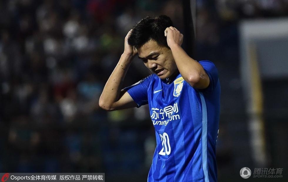 Truyen thong chi trich CLB tram trieu euro sau tran hoa B.BD hinh anh