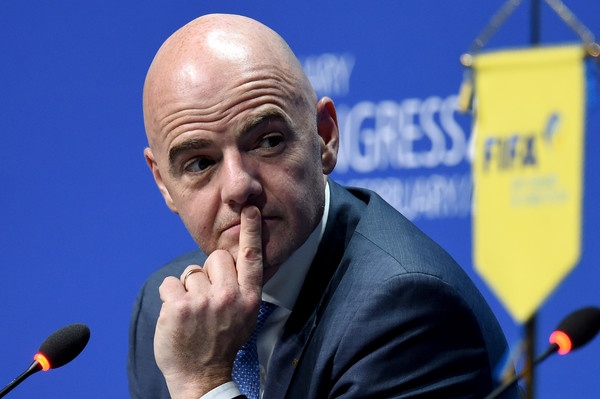 Ly do giup Gianni Infantino tro thanh chu tich FIFA hinh anh