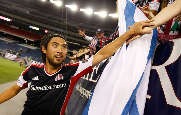 Lee Nguyen the hien ky nang nhu Messi va Lewandowski hinh anh