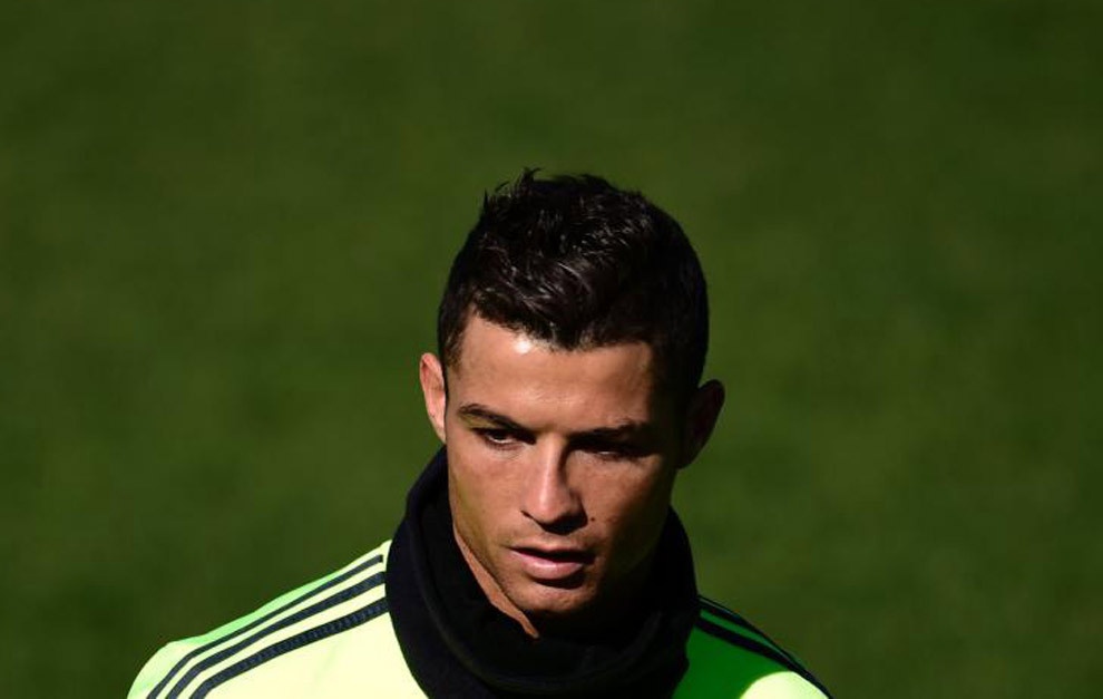 Real chi can Cristiano Ronaldo, khong can Bale - Benzema? hinh anh