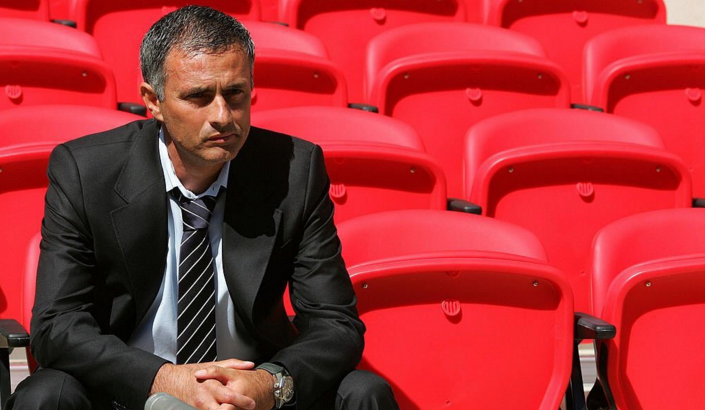 Nha bao Italy tiet lo ke hoach chuyen nhuong cua Mourinho hinh anh