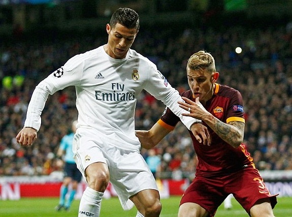 Khong Ronaldo, khong tiec tung hinh anh