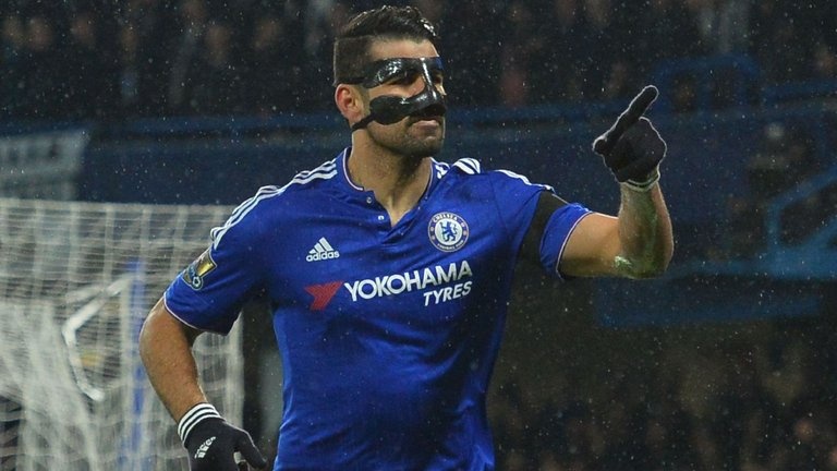 Chelsea gieo sau PSG bang con ac mong Diego Costa hinh anh