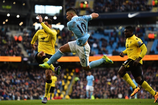 Bong da Anh thieu tien dao gioi anh 1