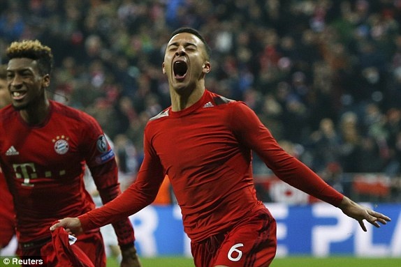 Truyen thong Italy to trong tai cuop thang loi cua Juventus hinh anh