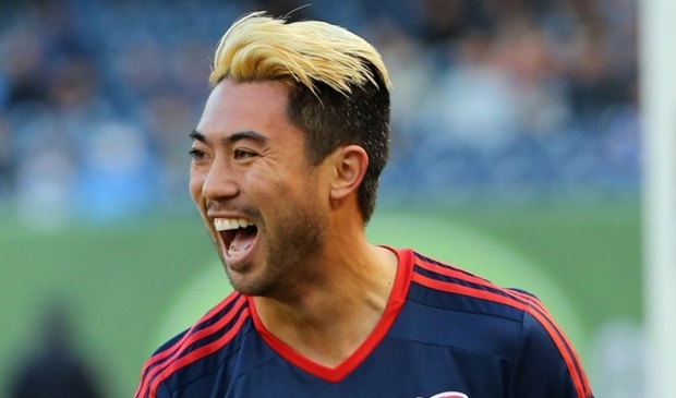 Lee Nguyen ke chuyen bong da Viet tren website FIFA hinh anh