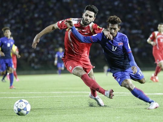 Bong da Syria vuot kho thoi noi chien anh 2