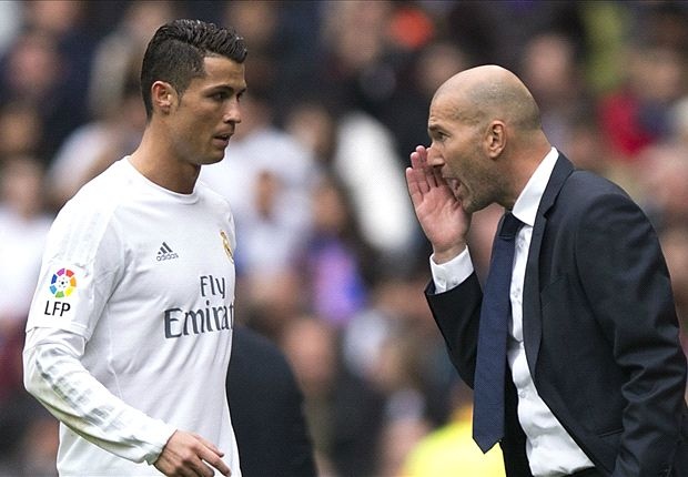 Cai hon cua Mourinho dinh doat Sieu kinh dien hinh anh