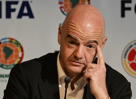 Vu Tai lieu Panama: Tan chu tich FIFA cung co ten hinh anh