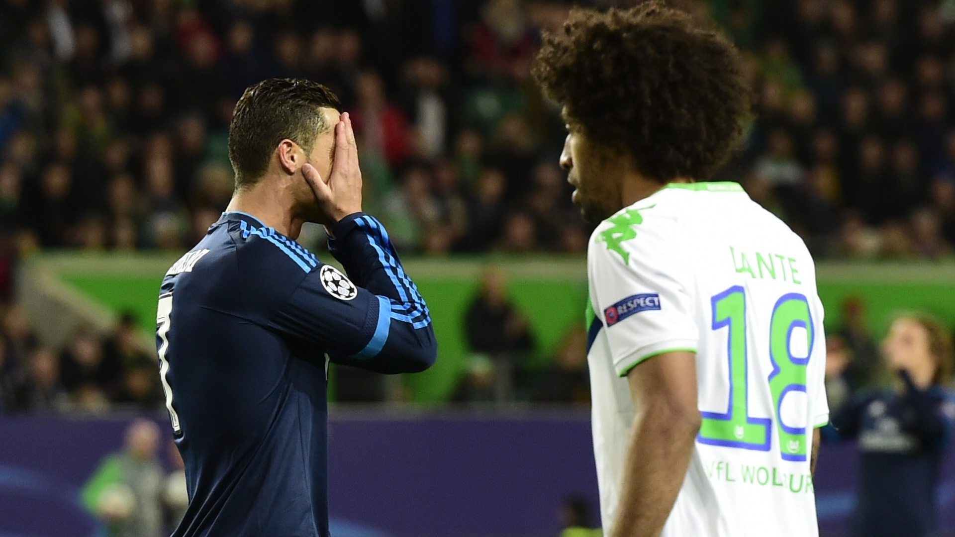 Ronaldo tat tieng trong ngay Real sup do hinh anh