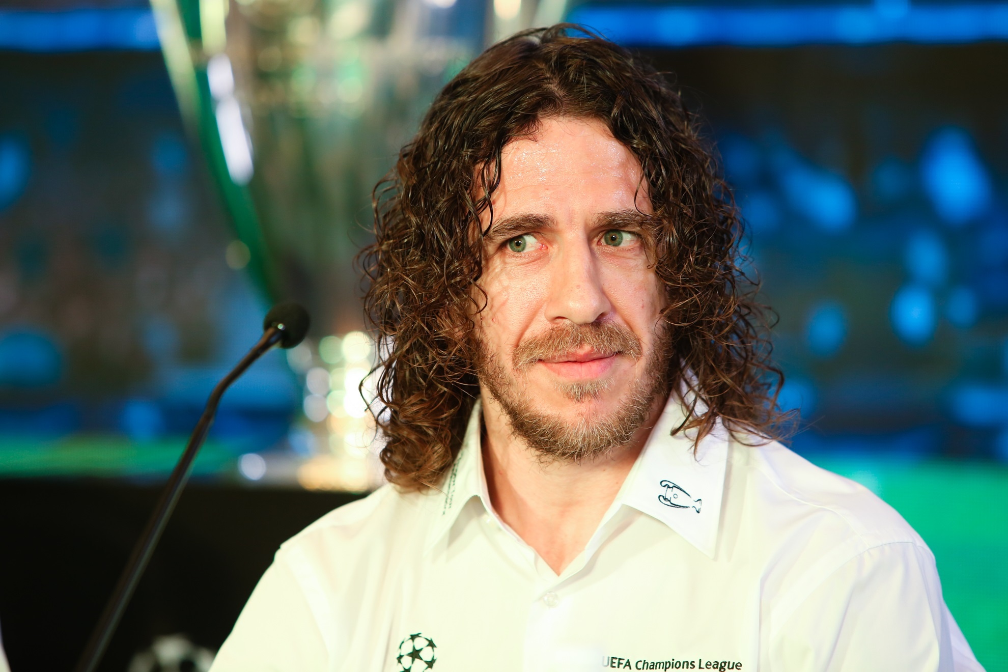 Cuu doi truong Barca thich an thit ga Viet Nam anh 2