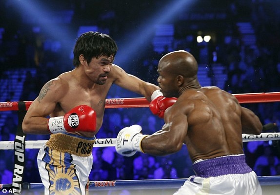 Manny Pacquiao hai lan khien doi thu nam san ngay anh 8