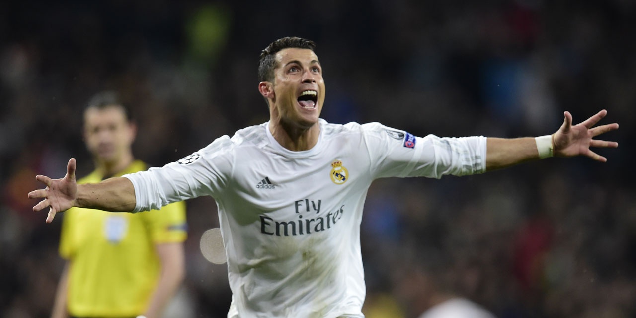 Truyen thong the gioi ngoi ca Ronaldo hinh anh