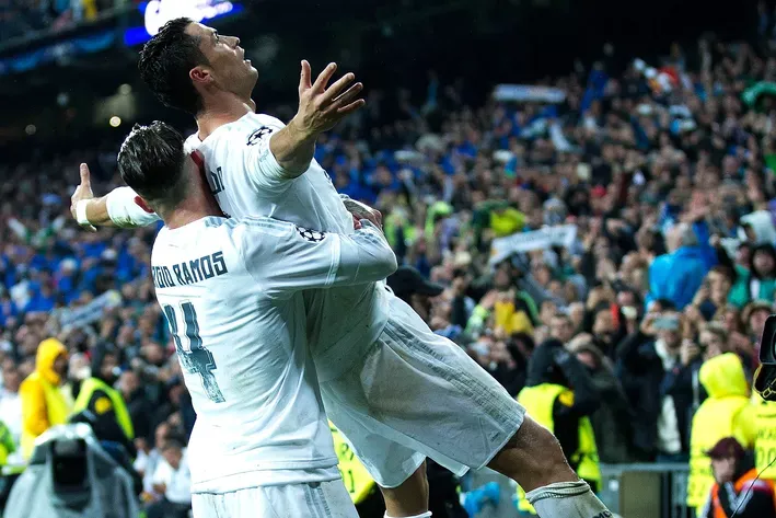 Ronaldo tỏa sáng ảnh 2 Ronaldo toa sang anh 2