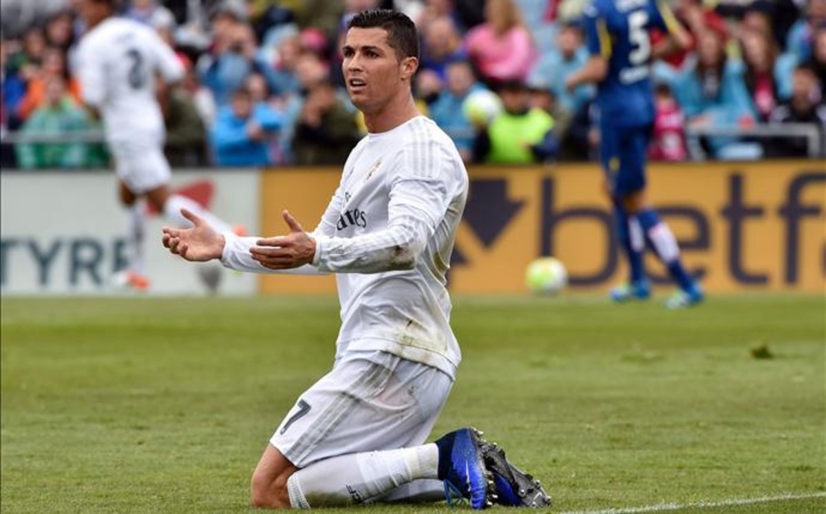 Ronaldo sang PSG anh 1