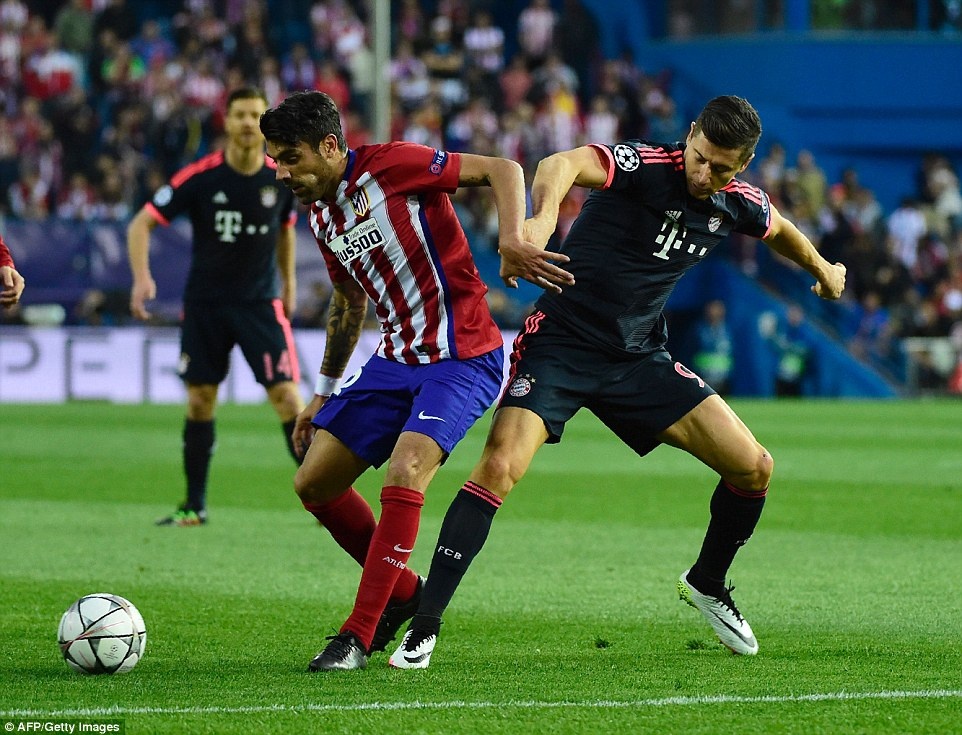 Simeone viết lại một khái niệm bóng đá mới ảnh 2 Simeone viet lai mot khai niem bong da moi anh 2