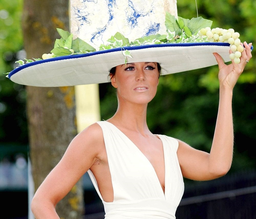 Giggs sắp mất tiền vì trăng hoa ảnh 2 Giggs sap mat tien vi trang hoa anh 2